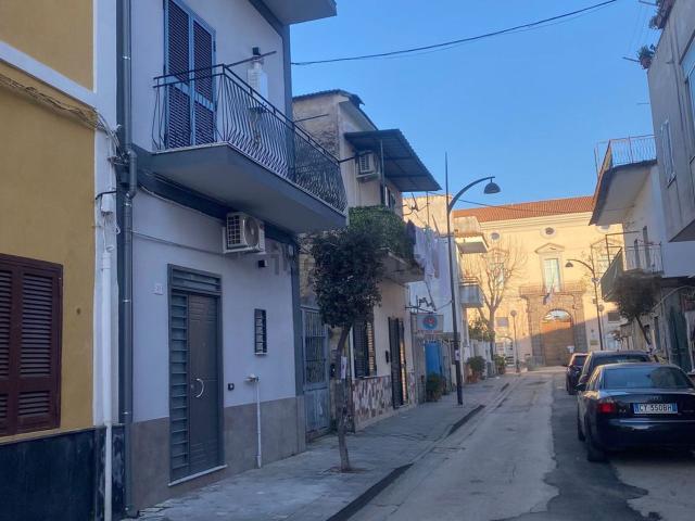 Appartamento in affitto di 80 m² in Via XXV Luglio