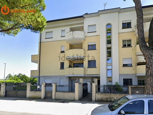 Appartamento in affitto di 80 m² in Via Acque Gradate, 14
