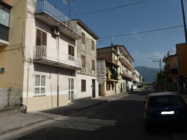 Appartamento in affitto di 80 m² in Via Abate Felice Toscano, 175