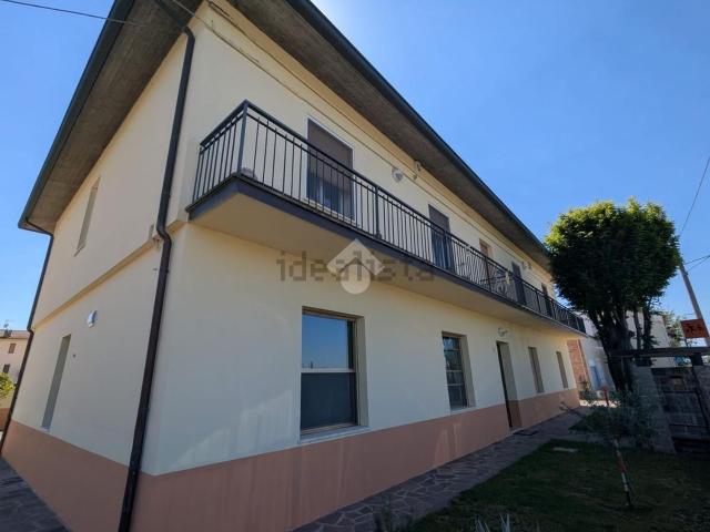 Appartamento in affitto di 80 m² in Via Argine Montone, 226