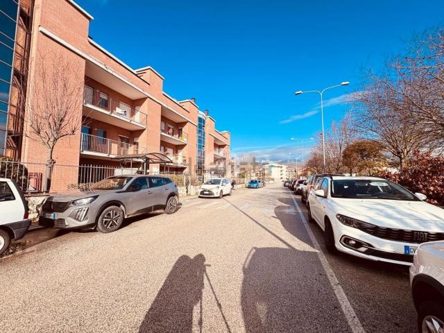 Appartamento in affitto di 80 m² in Via Avezzano, 11