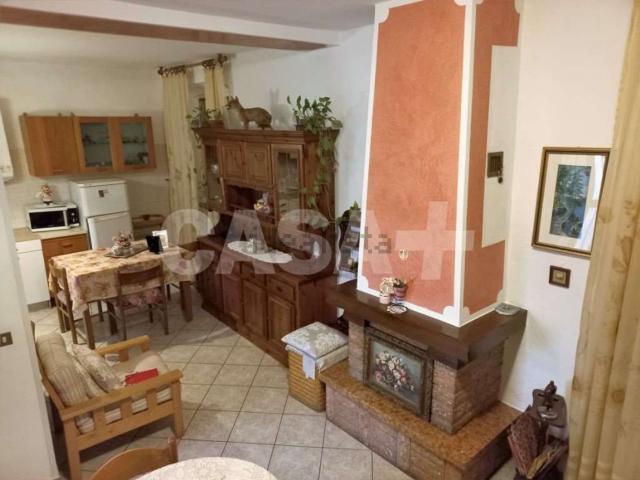 Appartamento in affitto di 80 m² in Via Carletto Ferrari, 31