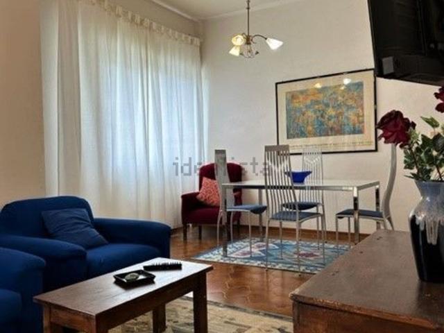 Appartamento in affitto di 80 m² in Via Carlo Cattaneo, 10