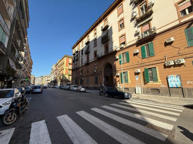 Appartamento in affitto di 80 m² in Via Colonnello Carlo Lahalle, 49