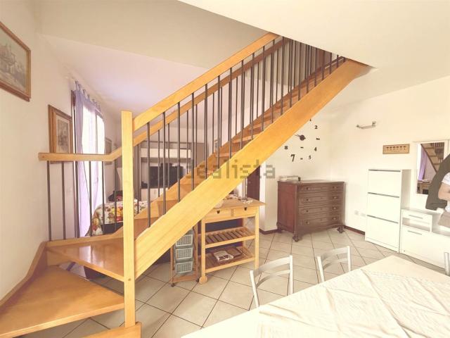 Appartamento in affitto di 80 m² in Via Crea