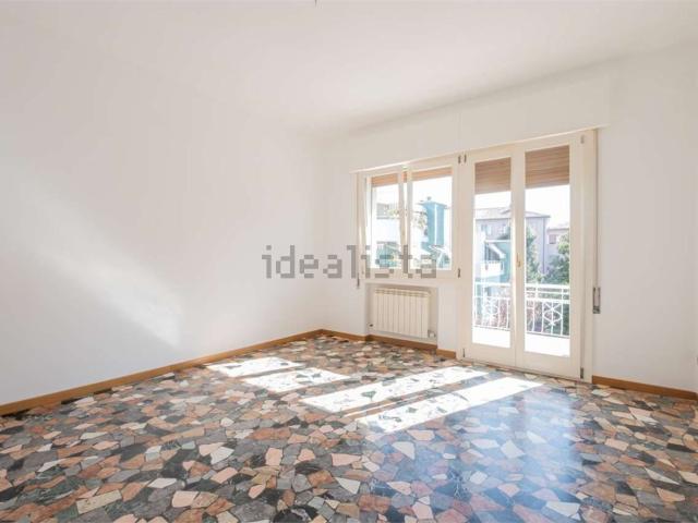 Appartamento in affitto di 80 m² in Via Cristoforo Colombo, 35