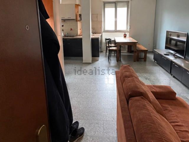 Appartamento in affitto di 80 m² in Via Decio Raggi