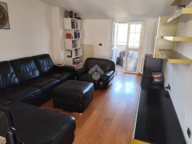 Appartamento in affitto di 80 m² in Via dell&apos Agricoltura, 18