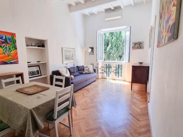 Appartamento in affitto di 80 m² in Via della Chiesa