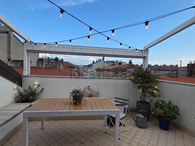 Appartamento in affitto di 74 m² in Via della Ginnastica, 44