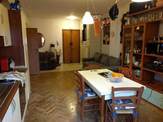 Appartamento in affitto di 80 m² in Via delle Medaglie d&apos Oro, 22