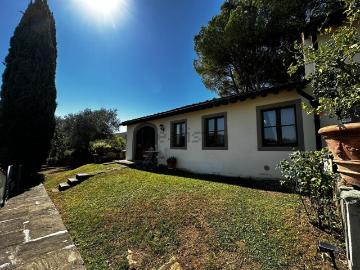 Appartamento in affitto di 80 m² in Via di Giogoli
