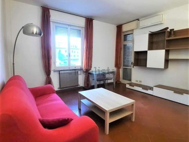 Appartamento in affitto di 80 m² in Via di Goletta