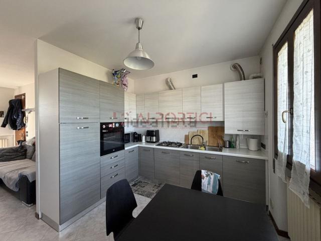 Appartamento in affitto di 80 m² in Via Domenico Campagnola