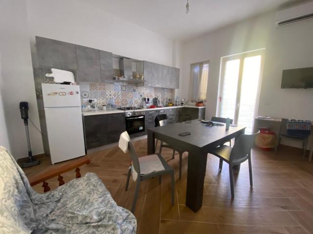Appartamento in affitto di 80 m² in Via Domenico Mangraviti, 23