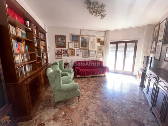 Appartamento in affitto di 80 m² in Via Ennio Visca