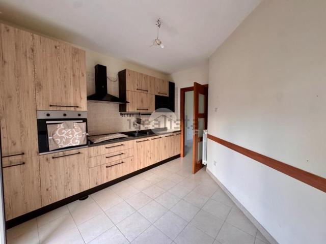 Appartamento in affitto di 80 m² in Via Ernesto Che Guevara, 36