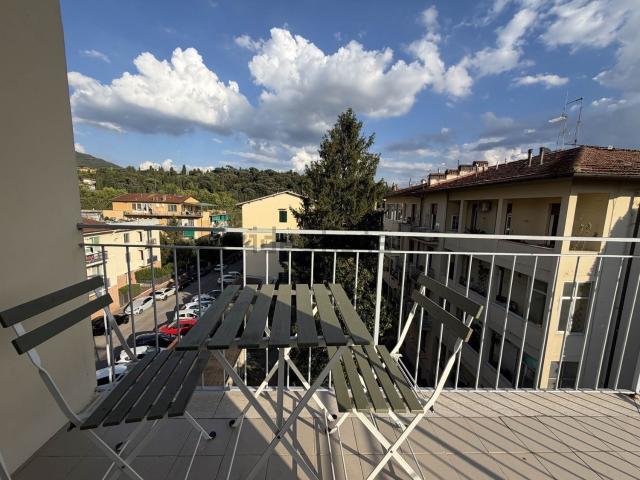 Appartamento in affitto di 80 m² in Via Federico Confalonieri