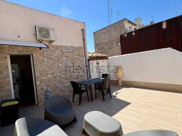 Appartamento in affitto di 80 m² in Via Formide, 24