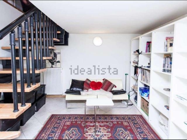 Appartamento in affitto di 80 m² in Via Gastone Rossi, 11