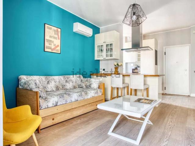 Appartamento in affitto di 80 m² in Via Giacinto Bruzzesi