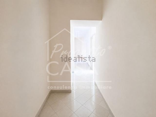 Appartamento in affitto di 80 m² in Via Giacinto Gigante, 134