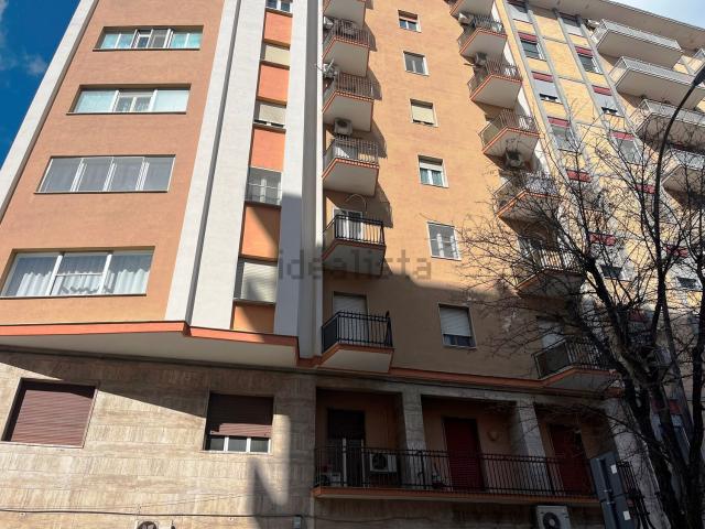 Appartamento in affitto di 80 m² in Via Giacomo Matteotti, 86