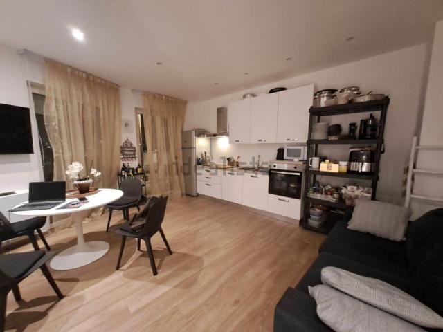 Appartamento in affitto di 80 m² in Via Giuseppe Sangiorgi, 8