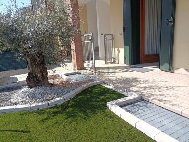 Appartamento in affitto di 80 m² in Via II Giugno, 14
