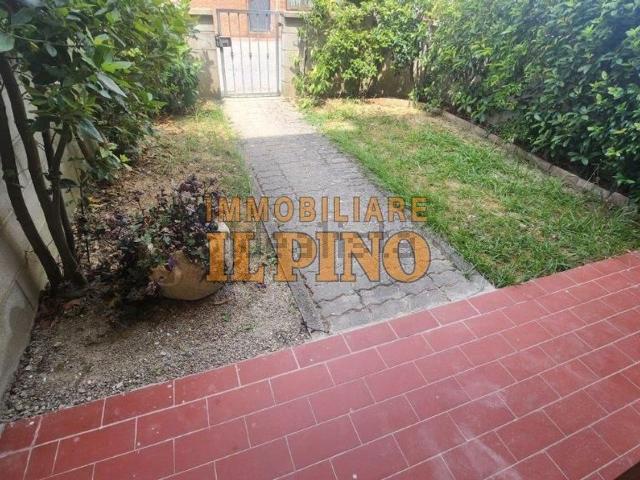 Appartamento in affitto di 80 m² in Via Iotti Nilde, 56012