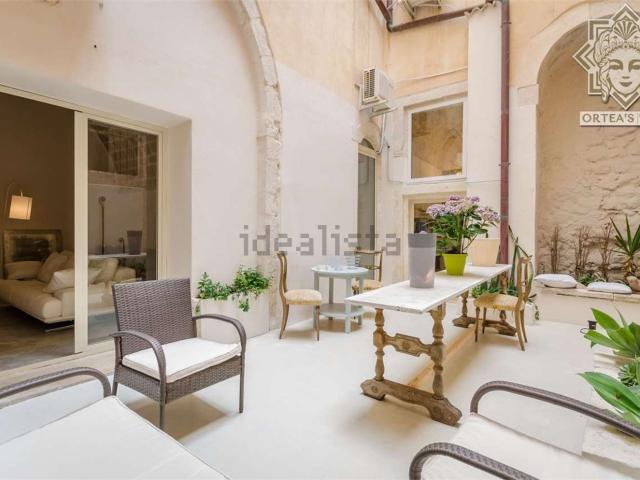 Appartamento in affitto di 80 m² in Via Larga