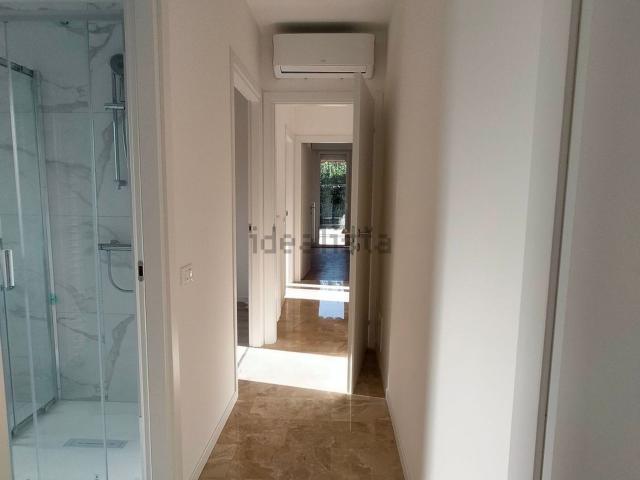 Appartamento in affitto di 80 m² in Via Luigi Zangrando, 1