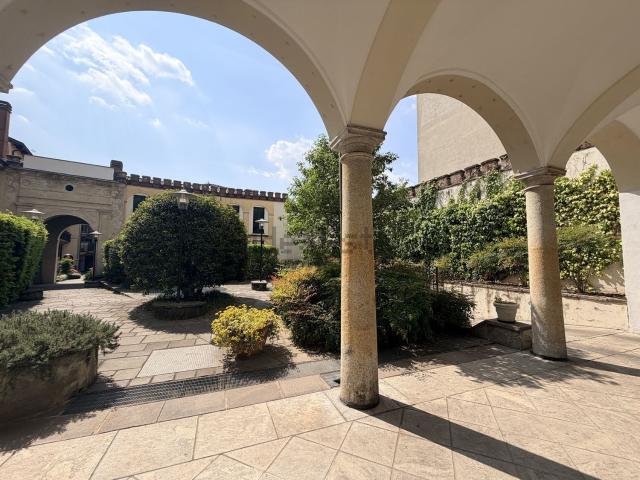 Appartamento in affitto di 80 m² in Via Luigi Borghi, 9