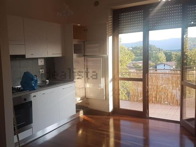 Appartamento in affitto di 80 m² in Via Marittima, 330