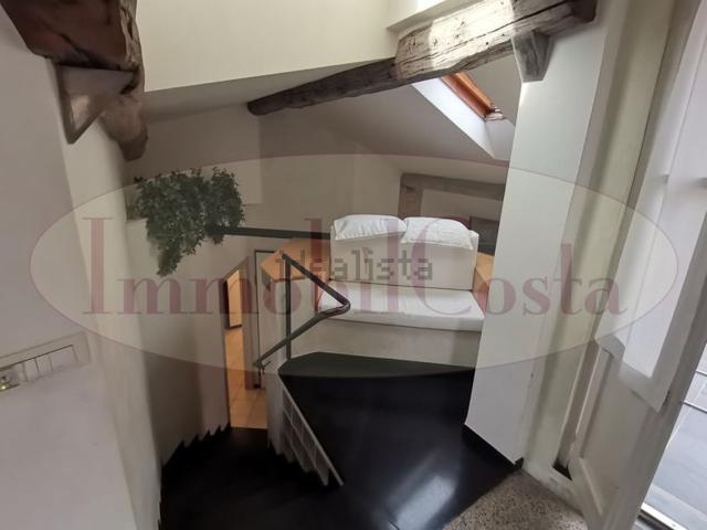 Appartamento in affitto di 80 m² in Via Montebello