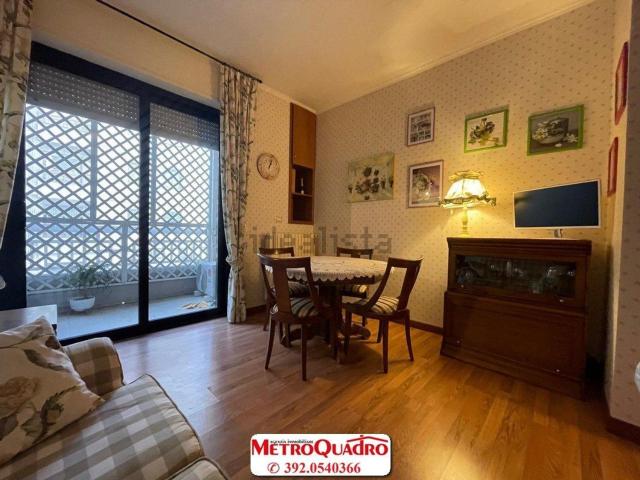 Appartamento in affitto di 80 m² in Via Napoli, 6