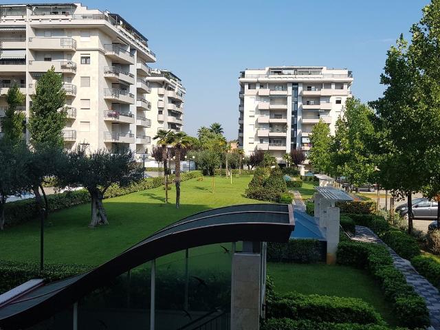 Appartamento in affitto di 80 m² in Via Portogallo