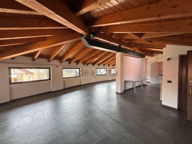Appartamento in affitto di 80 m² in Via Quarto dei Mille, 5