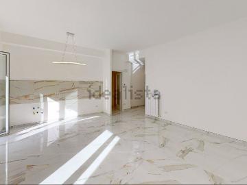 Appartamento in affitto di 80 m² in Via Redipuglia