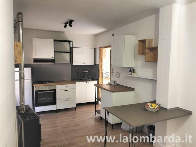 Appartamento in affitto di 80 m² in Via S. Caterina, 7