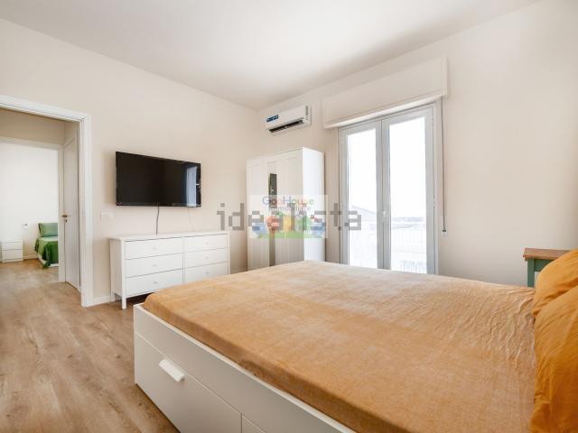 Appartamento in affitto di 80 m² in Via Scicli, 2
