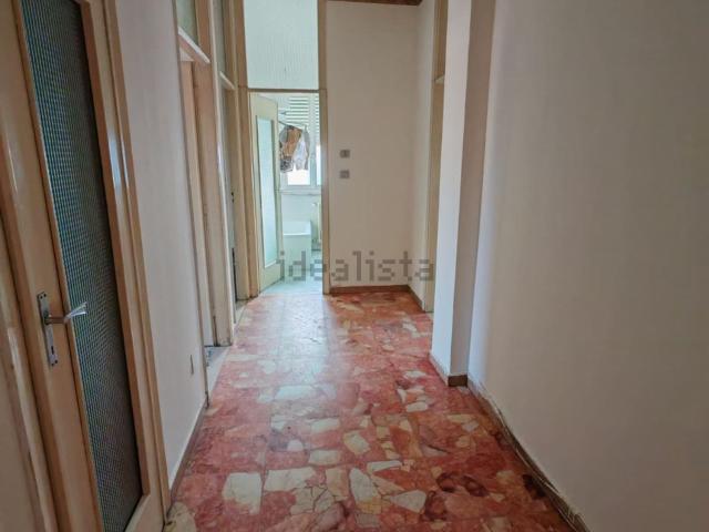 Appartamento in affitto di 80 m² in Via Sant&apos Evasio