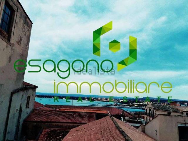 Appartamento in affitto di 80 m² in Via Saverio Landolina