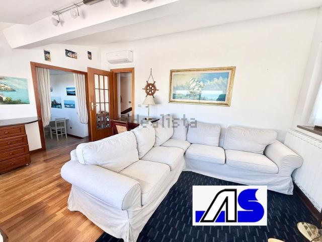 Appartamento in affitto di 80 m² in Viale Roma, 150