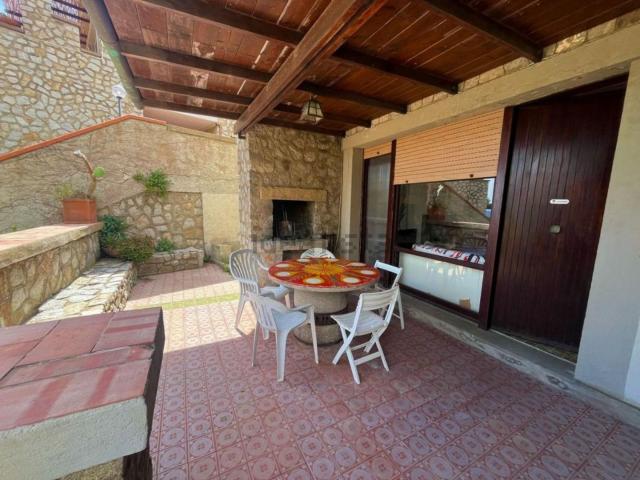 Appartamento in affitto di 80 m² in Via Santa Maria