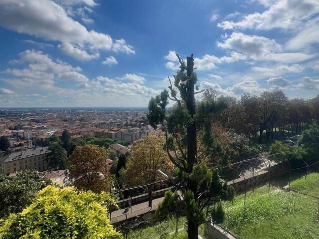Appartamento in affitto di 80 m²