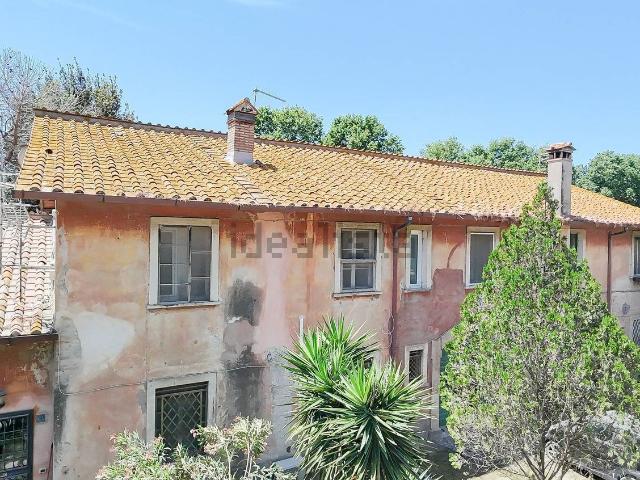 Appartamento in affitto di 81 m² in Via di Piana Bella
