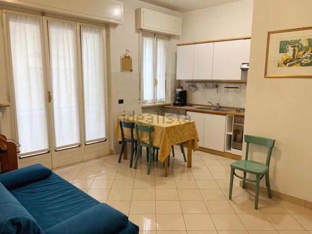 Appartamento in affitto di 81 m² in Via Fabio Filzi