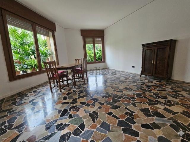 Appartamento in affitto di 82 m² in Piazza Matteotti