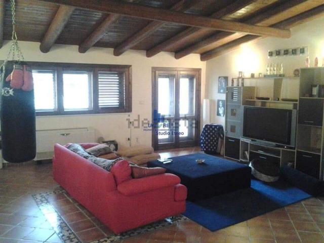 Appartamento in affitto di 82 m² in Via Capitano Lo Faro